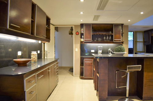 Casa En Venta En Casco De San Isidro, 5 Ambientes
