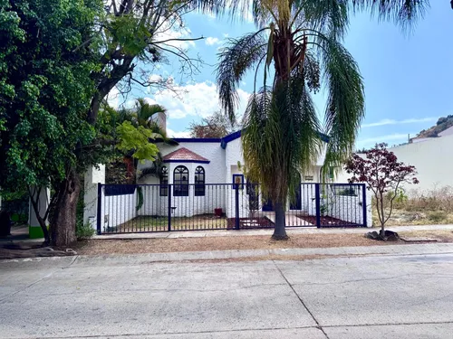 Casa En Renta En El Palomar, Tlajomulco