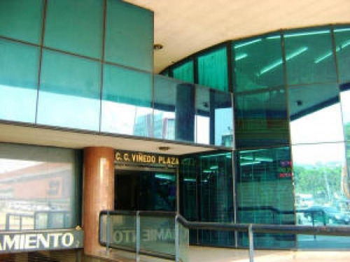 Centro Comercial  En Venta Viñedo Plaza Frente Al Multicentro El Viñedo Av Bolivar