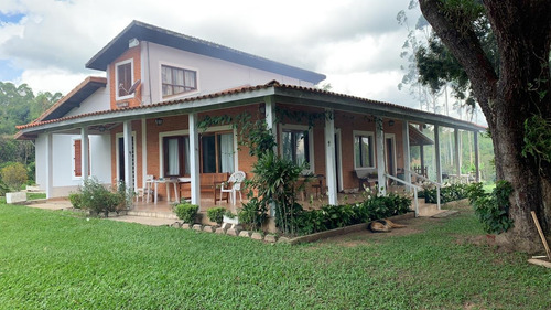 Imagem 1 de 16 de Chácara 24200m2 Casa Sede 3 Dorms 2 Suítes,sala Grande,sótão,4 Banheiros,lavanderia,churrasqueira,casa Caseiro 3 Dorms,energia,oficina,poço,horta - Ch00079 - 69503279