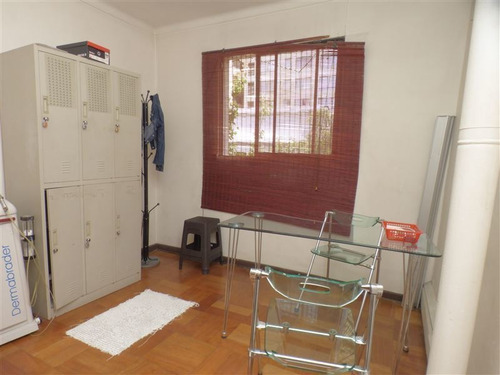 Imagen 10 de 19 de Oficina En Venta En Santiago