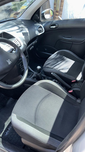 Peugeot 207 1.6 Feline 106cv