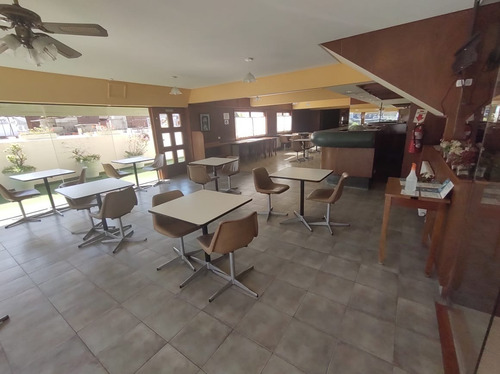 Imagen 5 de 26 de Inmejorable Ubicación Importante Hotel En Venta Zona Centro De Gesell A Metros Del Mar Y Del Centro Comercial