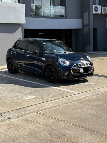 Mini Cooper S 2.0 F55 Look Jcw 192cv