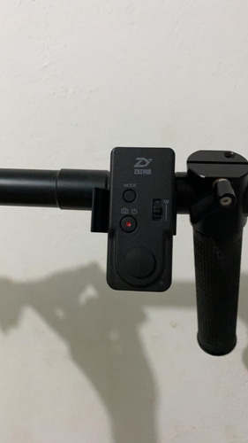 Dual Handle Crane 2