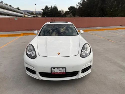 Porsche Panamera 3.0 S E-hybrid At