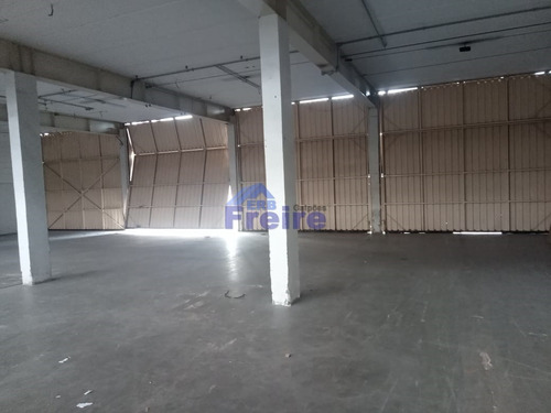 Imagem 20 de 30 de Galpão Industrial Com Fácil Acesso As Principais Rodovias - Gal00795