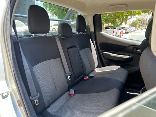 Mitsubishi L200 2.5 Di-D Cabina Doble 4X4 At