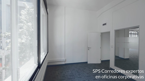 Imagen 15 de 29 de Arriendo De Exclusiva Oficina Completamente Remodelada