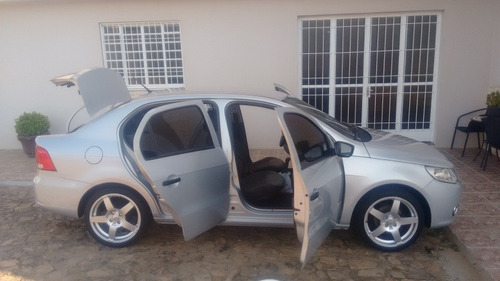 Volkswagen Voyage 2009 1.0 Vht Trend Total Flex 4p