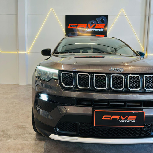 Jeep Compass LONG. T270 1.3 TB 4x2 Flex Aut.