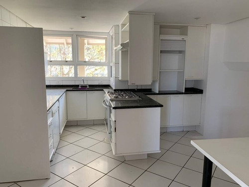 Imagem 9 de 15 de Vendo Casa Em Condomínio Fechado Na Lagoa Da Conceição - 4008