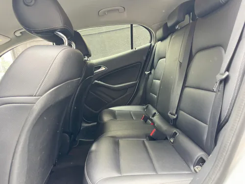 Mercedes-Benz Clase GLA GLA 180 1.6LT TA