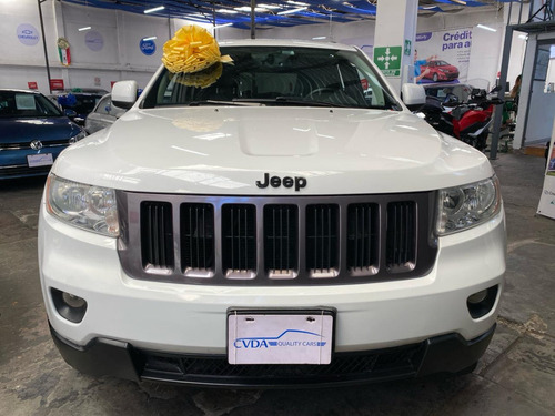 Jeep Grand Cherokee Laredo V6 Lujo 4x2 At