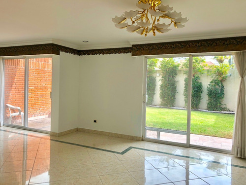 Imagen 8 de 14 de Residencia En Paseo De Los Cedros 144 Bosques Del Prado Ote.