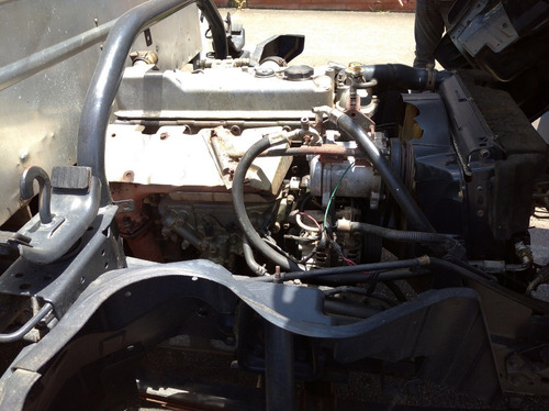 Imagen 12 de 14 de Camion Cava Mitsubishi Fuso