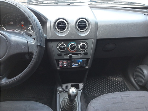 Imagem 7 de 13 de Chevrolet Prisma 1.4 Mpfi Maxx 8v Flex 4p Manual