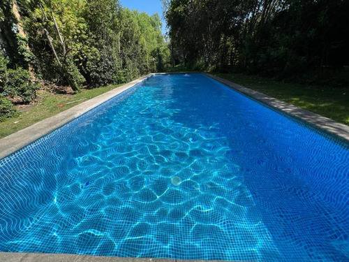 Condominio Camino De La Villa / Jardin La Dehesa