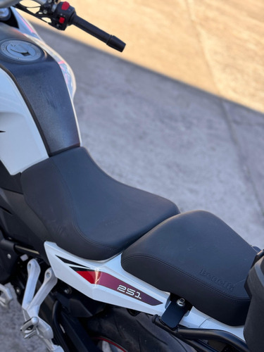 Benelli Trk251 Abs 2022 Accesorios, Services Y Financiacion
