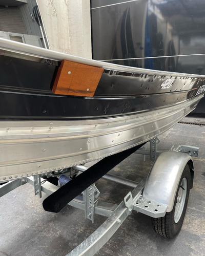 Bote De Aluminio Verado 420 Casco En V Remo Piso Goma