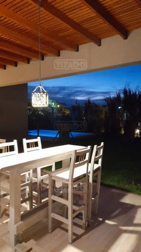 Casa En Venta Ubicado En Barbarita, Zona Norte