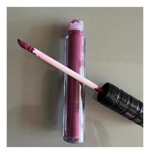 Batom Liquido Nude Efeito Matte 24h Max Love Studio Cor 06