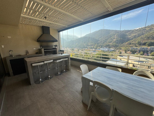 Luminosa Casa En Condominio Los Litres Venta