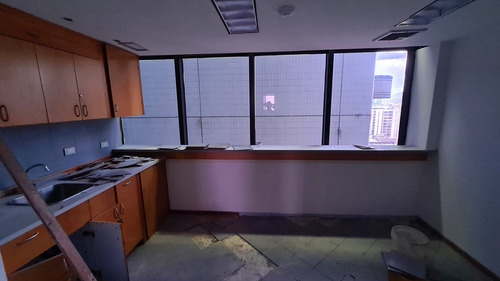 Imagen 21 de 30 de Alquilo Oficina 352m2 Chacao 1698