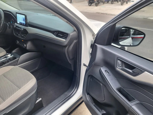 Ford Escape 2.5 Hev