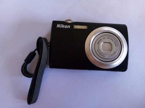 Cámara Digital Nikon Coolpix S203