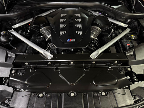 Excelente Bmw X6 M60i 2025