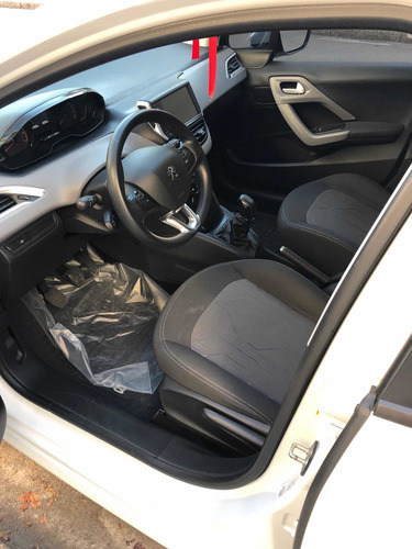 Peugeot 208 208 Allure 1.5
