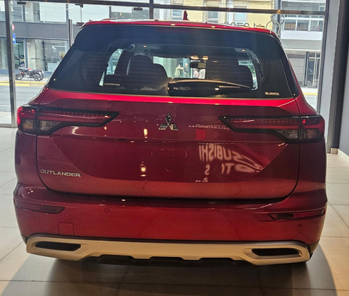 Mitsubishi Outlander 2.5 Gls At Full