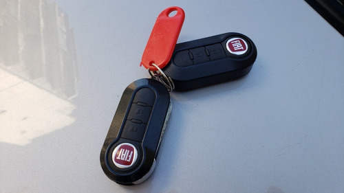 Imagen 6 de 12 de Fiat Gran Siena Atractive 2014