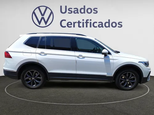 Volkswagen Tiguan 5p Comfortline L4/1.4/T Aut