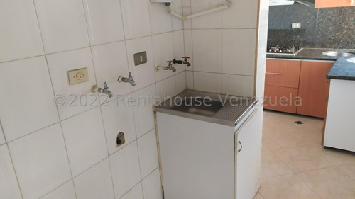 Imagen 10 de 18 de Rent-a-house Vende Cómodo Apartamento En Valles De Camoruco 22-20999 Sp