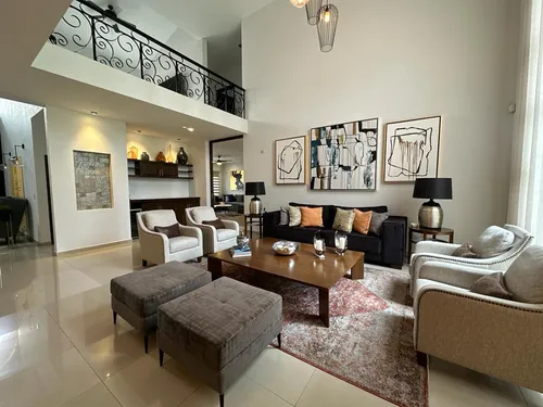 La Herradura, Preciosa Casa En Venta.