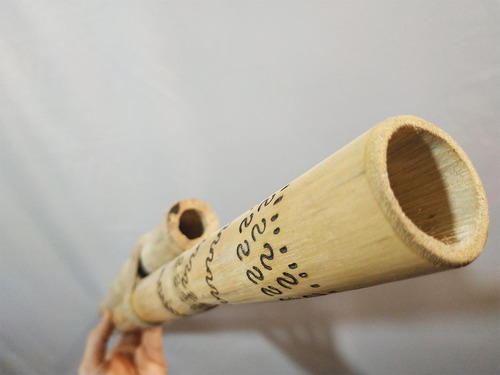 Imagen 2 de 4 de Didgeridoo Cósmico (tritono)