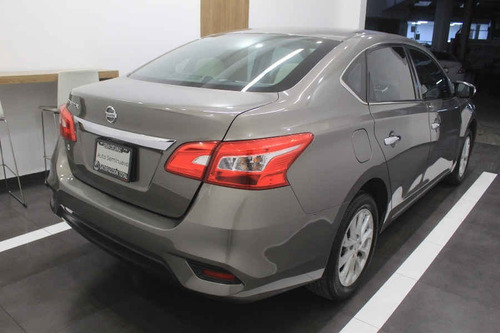 Imagen 6 de 15 de Nissan Sentra 2018 4p Advance L4/1.8 Man