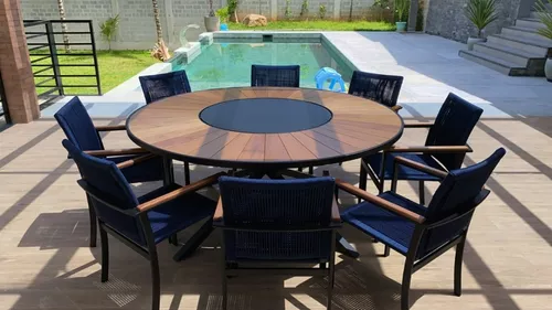 Conjunto de mesa com 4 cadeiras para varanda jardim e piscina - Sarah  Móveis em Promoção na Americanas