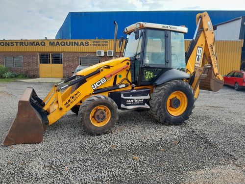 Retro Jcb 3cplus 2013 4x4 Gabinada Emplacada