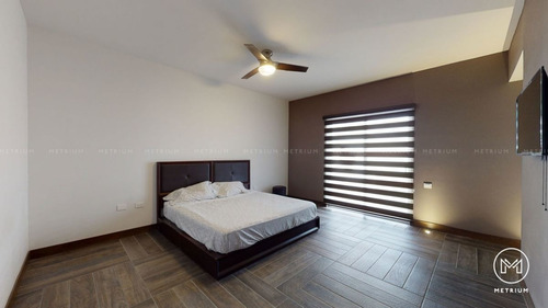 Imagen 10 de 18 de Casa En Venta En Bosques Del Valle Ii Frente A Parque
