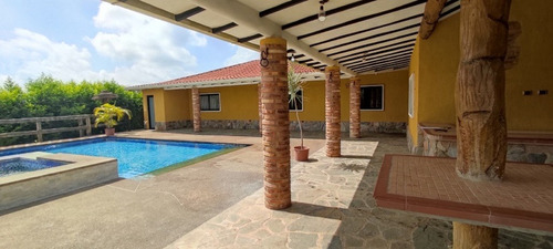 Casa Equipada, Financiamiento En Safari Ranch Valencia Nrx 2