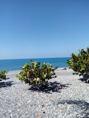 Alquilo. Vendo. Villa Frente. A La Playa