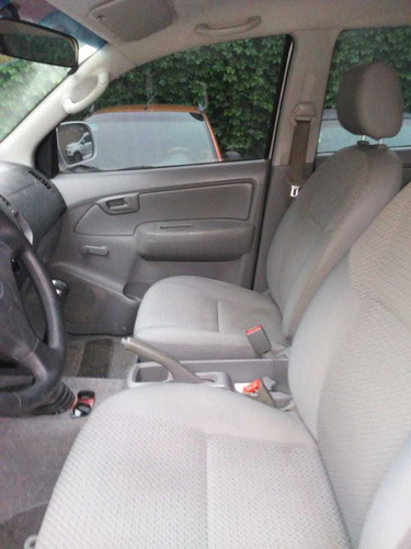 Toyota Hilux 2.5 Cab Doble 4x2 2009
