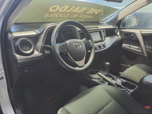 Toyota RAV4 Std 4x2 722cl0