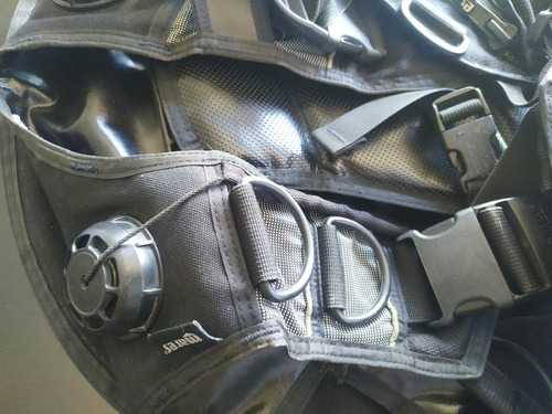 Imagen 5 de 8 de Chaleco Compensador De Buceo Mares Modelo Syncropower Tallam