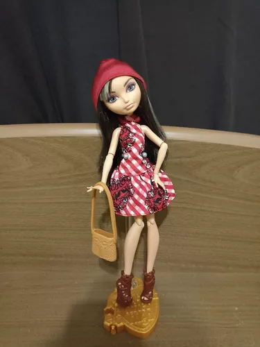 Boneca Ever After High - Piquenique Encantado - Cerise Hood Cld85