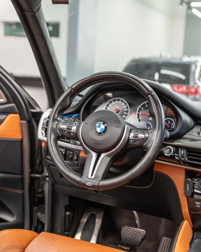 BMW X5 M 4.4 4x4 V8 32V Bi-Turbo Aut.