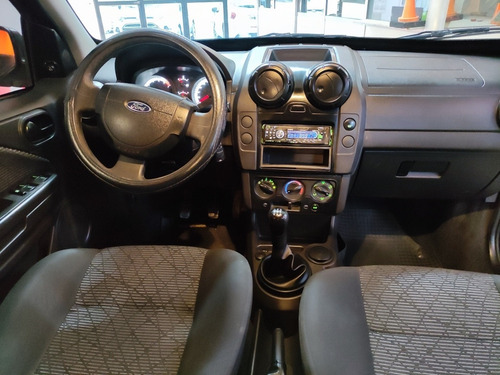 Imagen 7 de 12 de Ford Ecosport 2011 2.0 My10 Xls 4x2